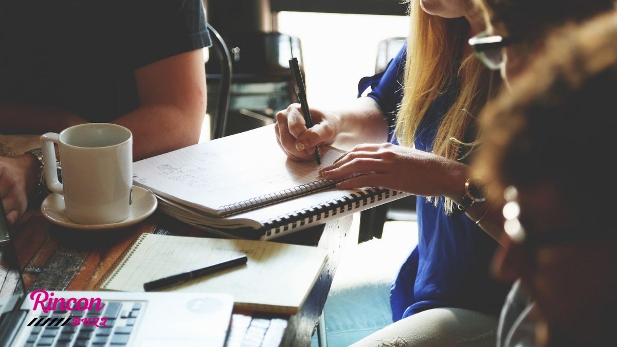 Crea un plan de negocio sólido para emprender con éxito